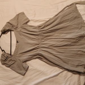 Sweetheart neckline dress with puffy sleeves